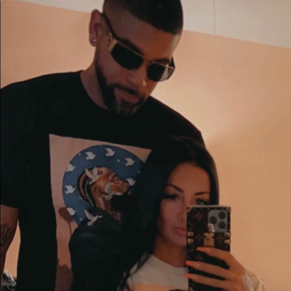 Meet your Posher, King - Picture 2 of 4